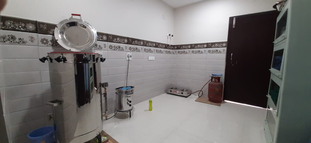 Sterilization room autoclave